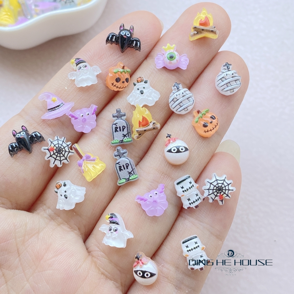 30/50/100pcs Mini Halloween Na - Art Craft Hat recensie en prijs